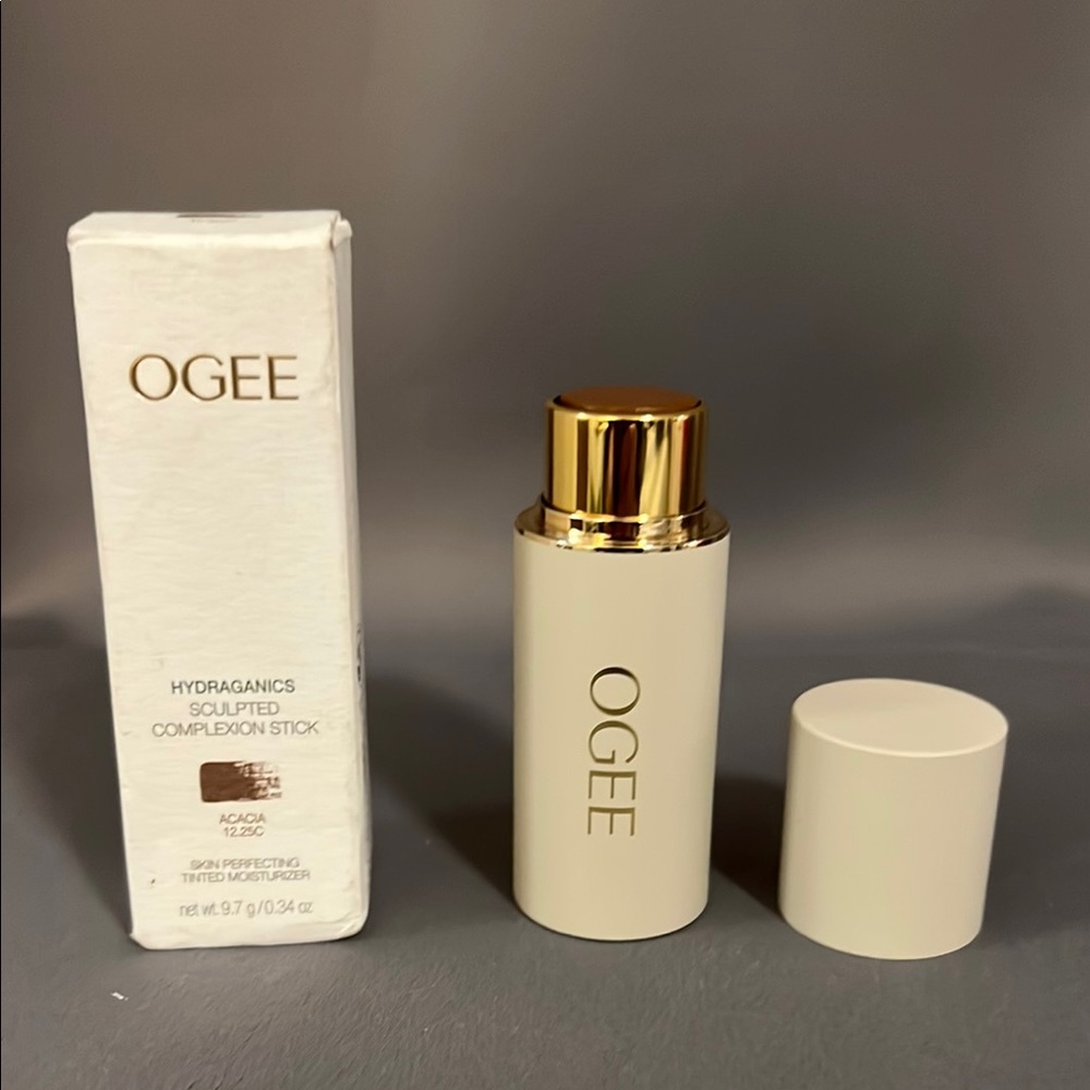 Ogee Sculpted Complexion Stick